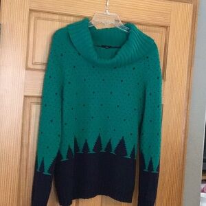 Cowl neck sweater M